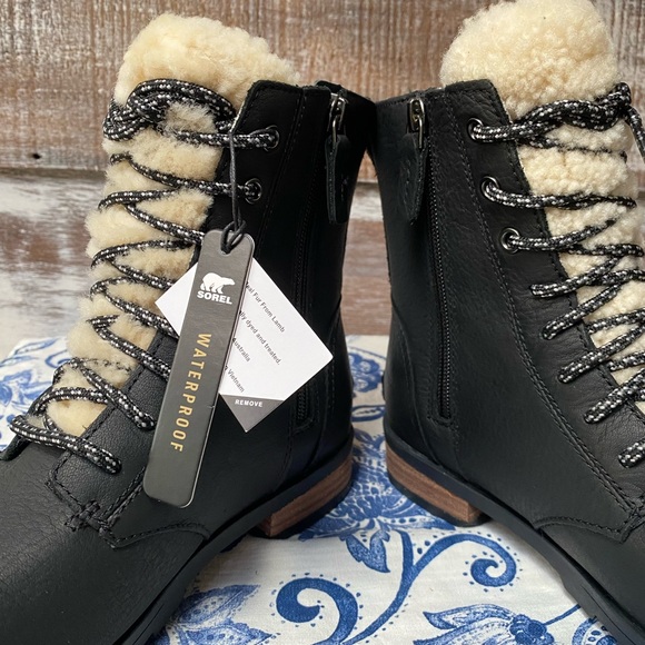 🖤NWT🖤 Sorel Emelie Short Lace Cozy Boot - Picture 6 of 12